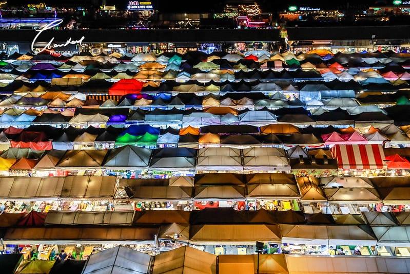 BKK。曼谷好吃好拍超壯觀的Ratchada Train Night Market拉差達火車夜市 - 第16張圖 1J6A4894-2拷貝