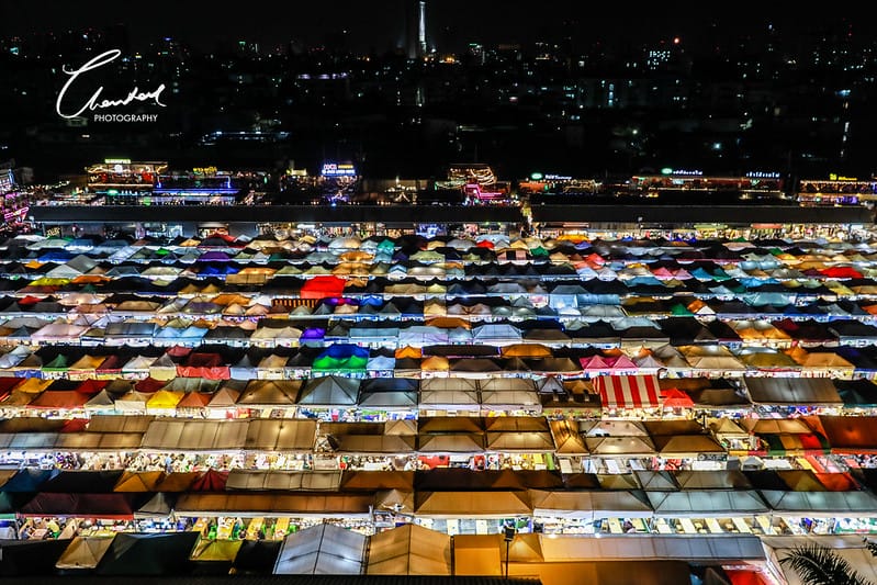 BKK。曼谷好吃好拍超壯觀的Ratchada Train Night Market拉差達火車夜市 - 第14張圖 1J6A4880-2拷貝