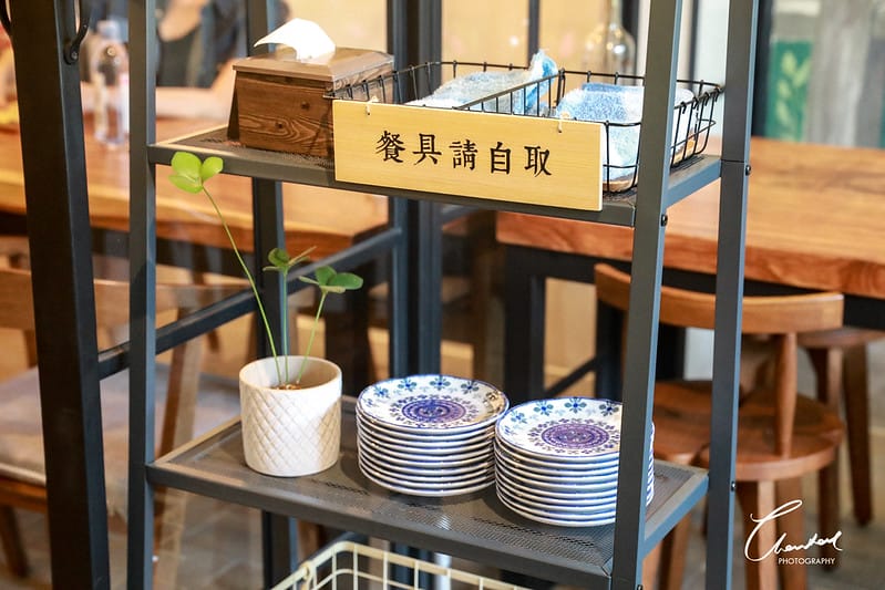 【西區/向上路】COTD之像是走入小南法的RENXING COFFEE 飪荇咖啡 - 第37張圖 1J6A7593-2拷貝