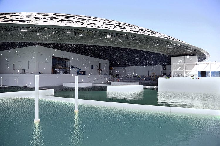 ABU DHABI。阿布達比沙漠裡白色外牆的絕美Louvre Abu Dhabi阿布達比羅浮宮 PART 1. - 第8張圖 阿布羅浮宮-04