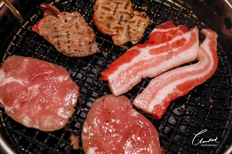 【大安區/東區商圈】心心念念一年,終於在東區吃到了Piggy Stine 小豬樂石韓式烤肉吃到飽 (忠孝旗艦店) - 第26張圖 1J6A1295-2拷貝