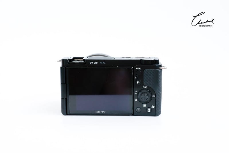 【開箱】號稱性價比最高,熱騰騰的 Sony αZV-E10可換鏡頭Vlog數位相機 開箱簡單測試 - 第21張圖 1J6A8718-2 拷貝