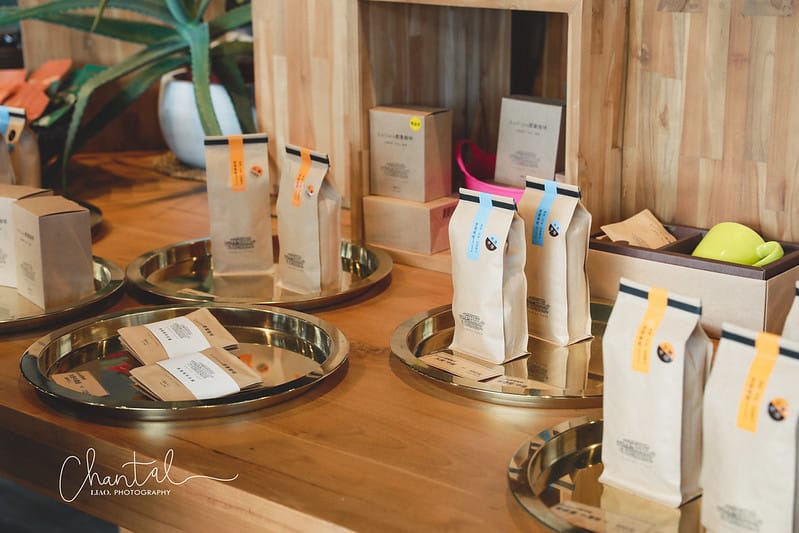 【魚池/咖啡店】群山包圍、俯覽茶園的網紅咖啡店-鹿蒿咖啡莊園 - 第32張圖 1J6A3958拷貝-2 拷貝