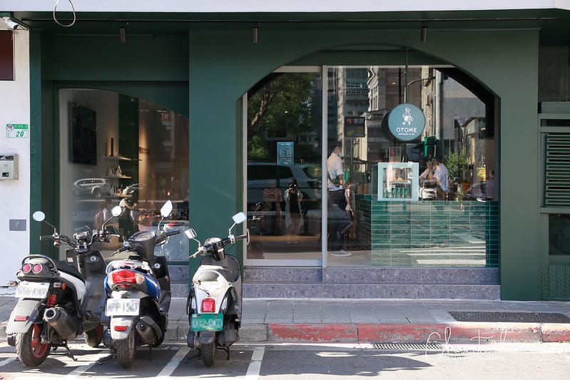 【大安區/信義安和】COTD之轉角復古綠的舒適空間,外帶咖啡 OTOME Café - 第2張圖 _J6A1167-2 拷貝