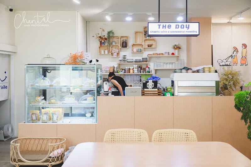 【桃園區/咖啡店】COTD之結合寵物烘培的韓系咖啡 The day cafe 這一天 (還有三隻可愛的比熊喔) - 第4張圖 1J6A5060-2 拷貝