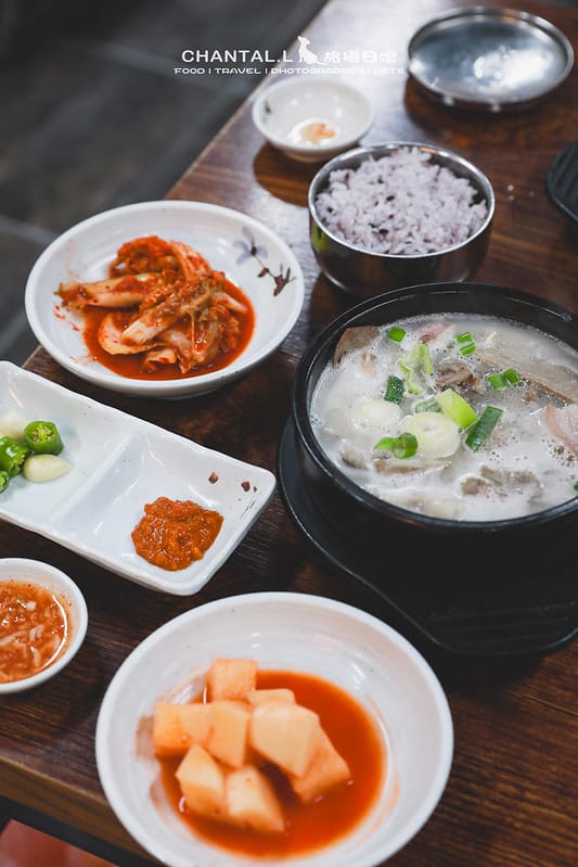 2023 SEOUL|講中文也可以通,韓國朋友家開的 할매순대국 弘大血腸湯飯 - 第12張圖 1J6A1065-2 拷貝