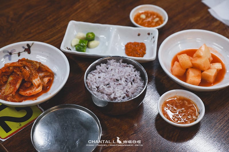 2023 SEOUL|講中文也可以通,韓國朋友家開的 할매순대국 弘大血腸湯飯 - 第9張圖 1J6A1051-2 拷貝