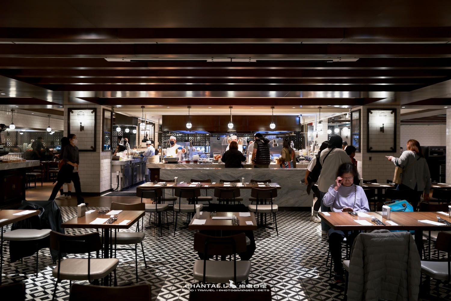 【中山區／南京復興站】JR東日本飯店吃到飽，熟悉又陌生的空間｜Brilliant 鉑麗安餐廳