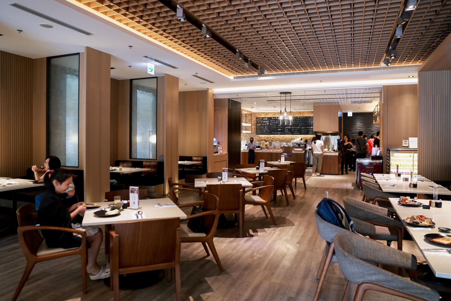 【中山區/建國民生】比較像精緻中式餐館的飯店Buffet-國泰萬怡酒店 MJ Kitchen