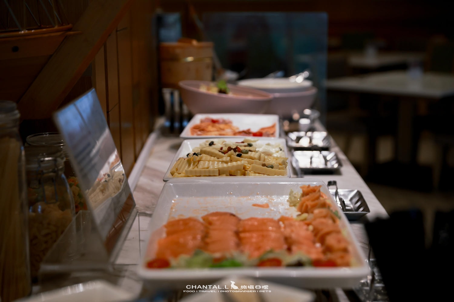 【南港區/南港火車站】飯店吃到飽也能帶狗,六福萬怡 敘日全日餐廳 開放寵物友善啦! - 第8張圖 【南港區/南港火車站】飯店吃到飽也能帶狗,六福萬怡 敘日全日餐廳 開放寵物友善啦!