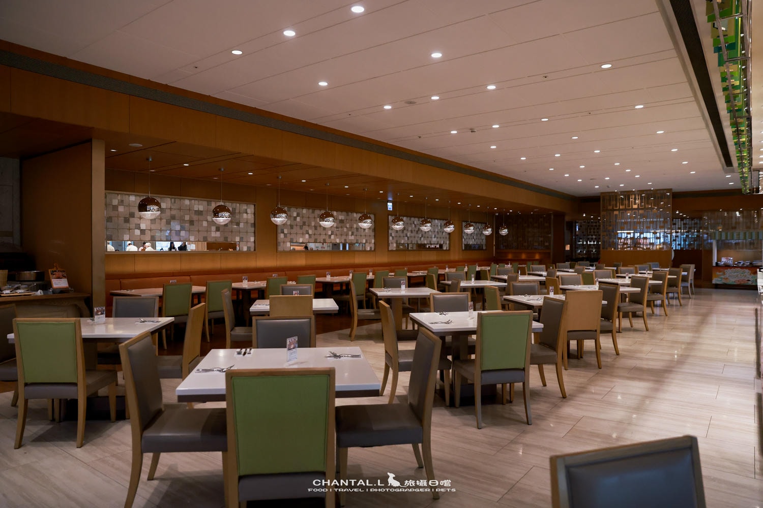 【南港區/南港火車站】飯店吃到飽也能帶狗,六福萬怡 敘日全日餐廳 開放寵物友善啦! - 第2張圖 【南港區/南港火車站】飯店吃到飽也能帶狗,六福萬怡 敘日全日餐廳 開放寵物友善啦!
