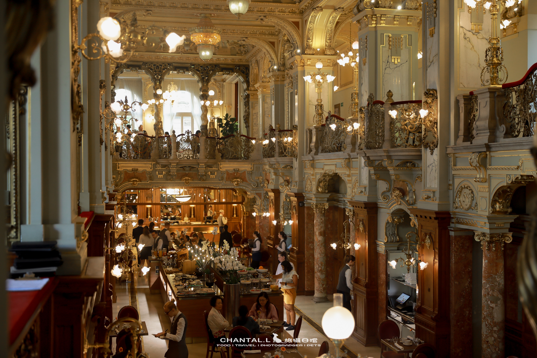 2024 HUNGARY 透過一間百年咖啡館，認識布達佩斯最輝煌的年代 New York Café